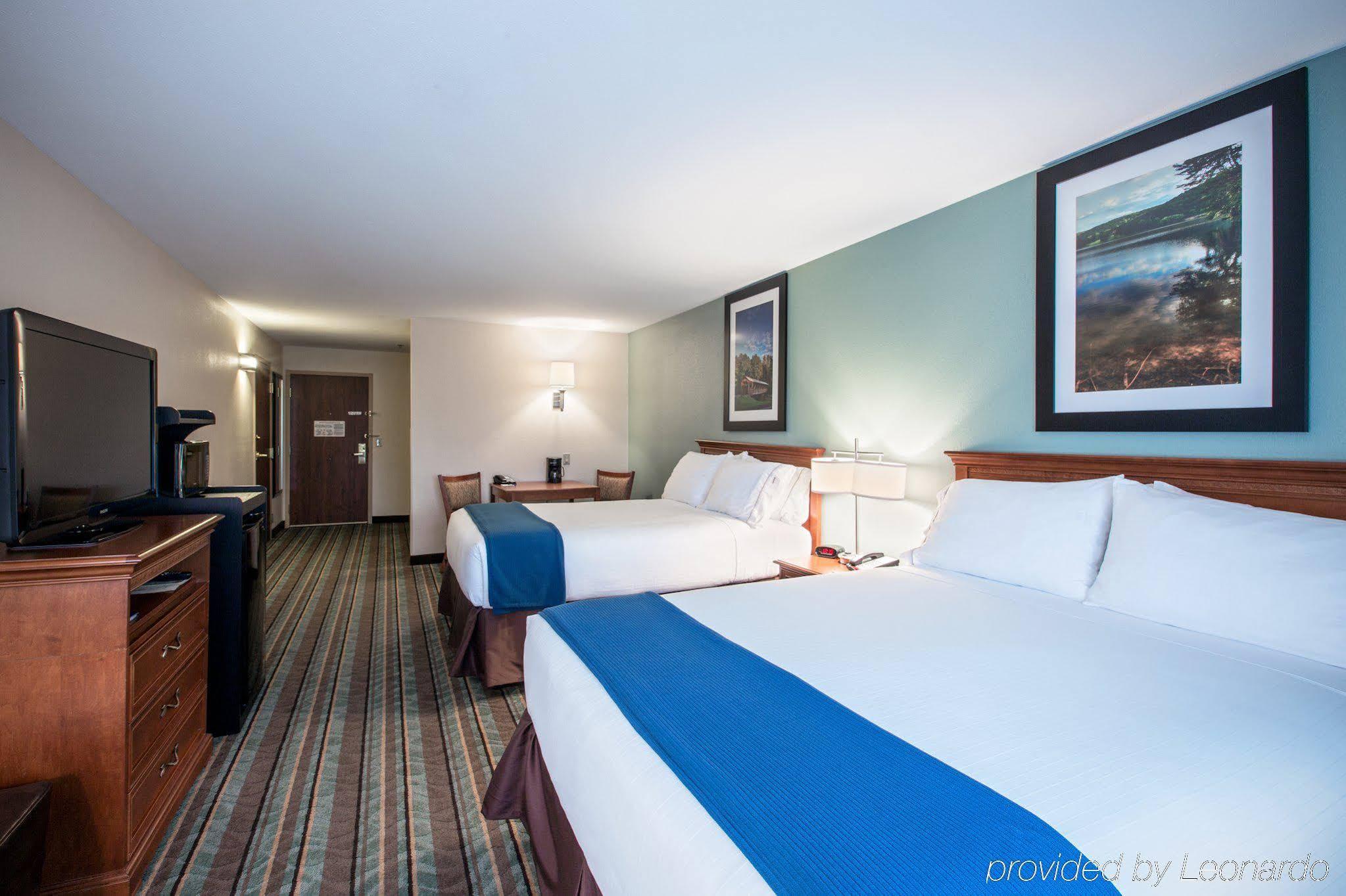 Holiday Inn Express & Suites Salamanca, An Ihg Hotel Ngoại thất bức ảnh