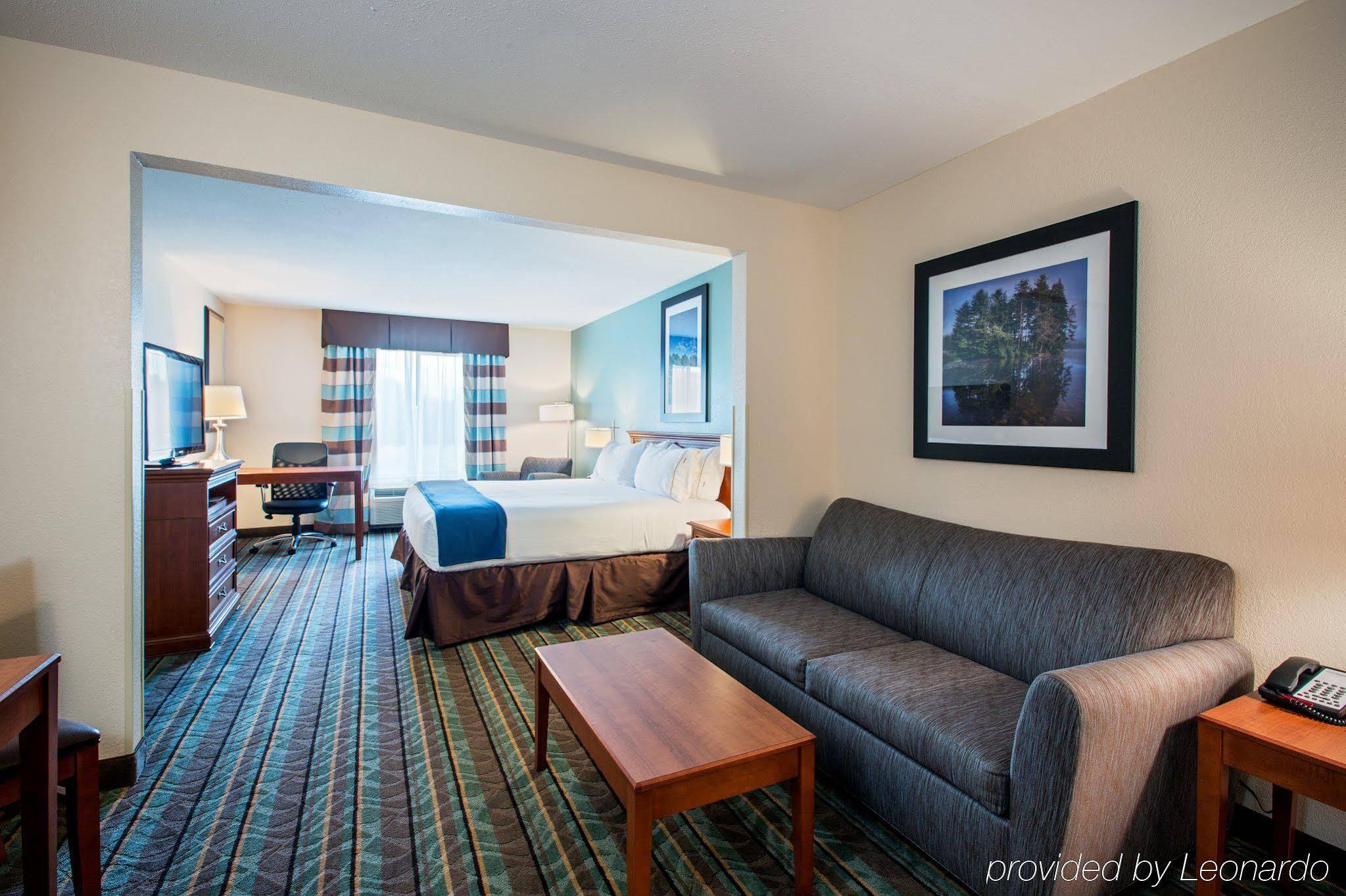 Holiday Inn Express & Suites Salamanca, An Ihg Hotel Ngoại thất bức ảnh